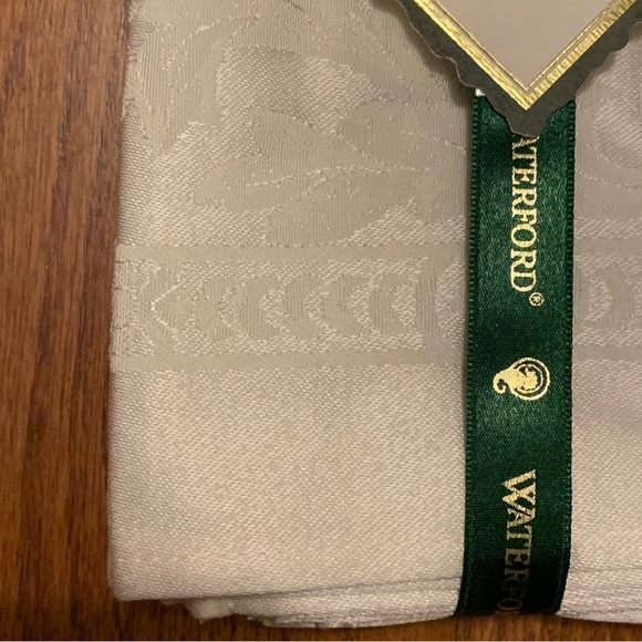 NWT Waterford Linens set of 4 napkins W-C Designs 1997 16A - Picture 3 of 6